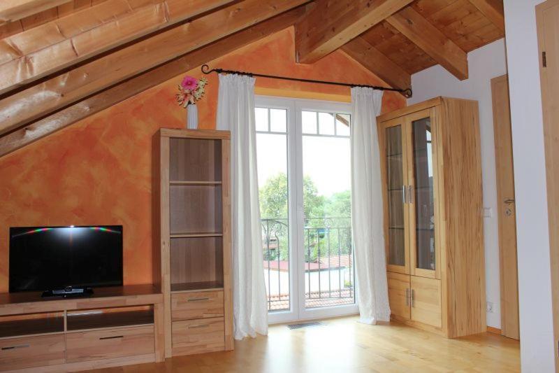 Ferienwohnung Wuehn Тайзендорф Екстериор снимка