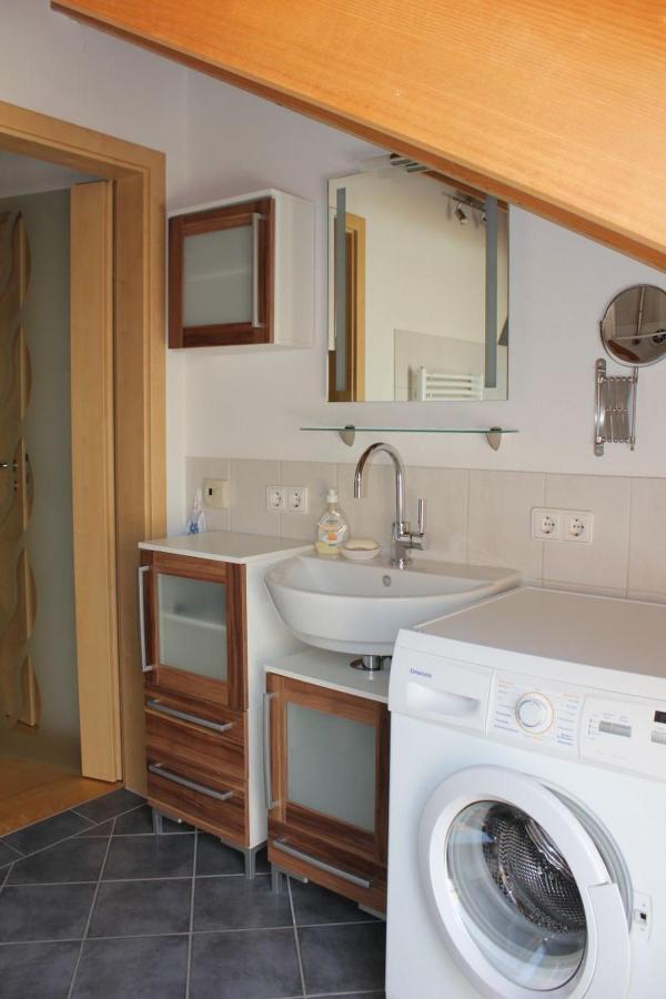 Ferienwohnung Wuehn Тайзендорф Екстериор снимка